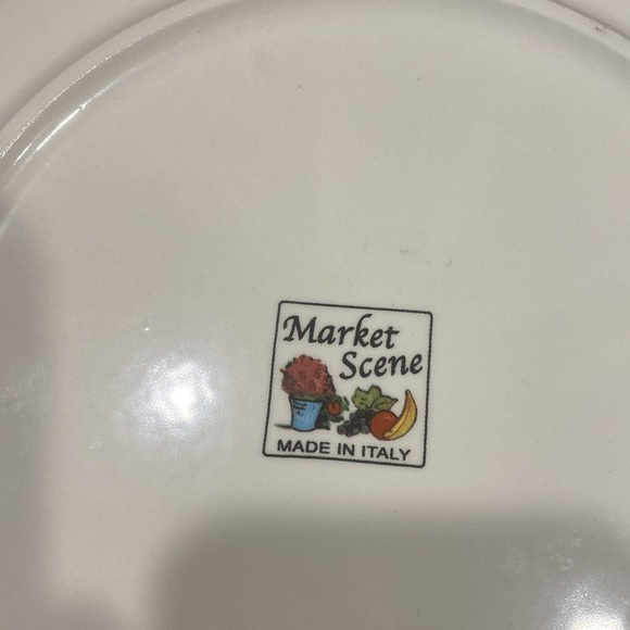 Market Scene in Italy Plate, 11” Plate, Made in Italy - Picture 3 of 4